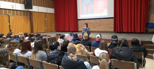 Előadás a véradásról